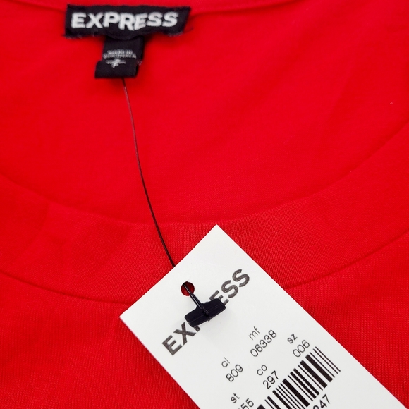 Express Graphic T-Shirt - Picture 4 of 4